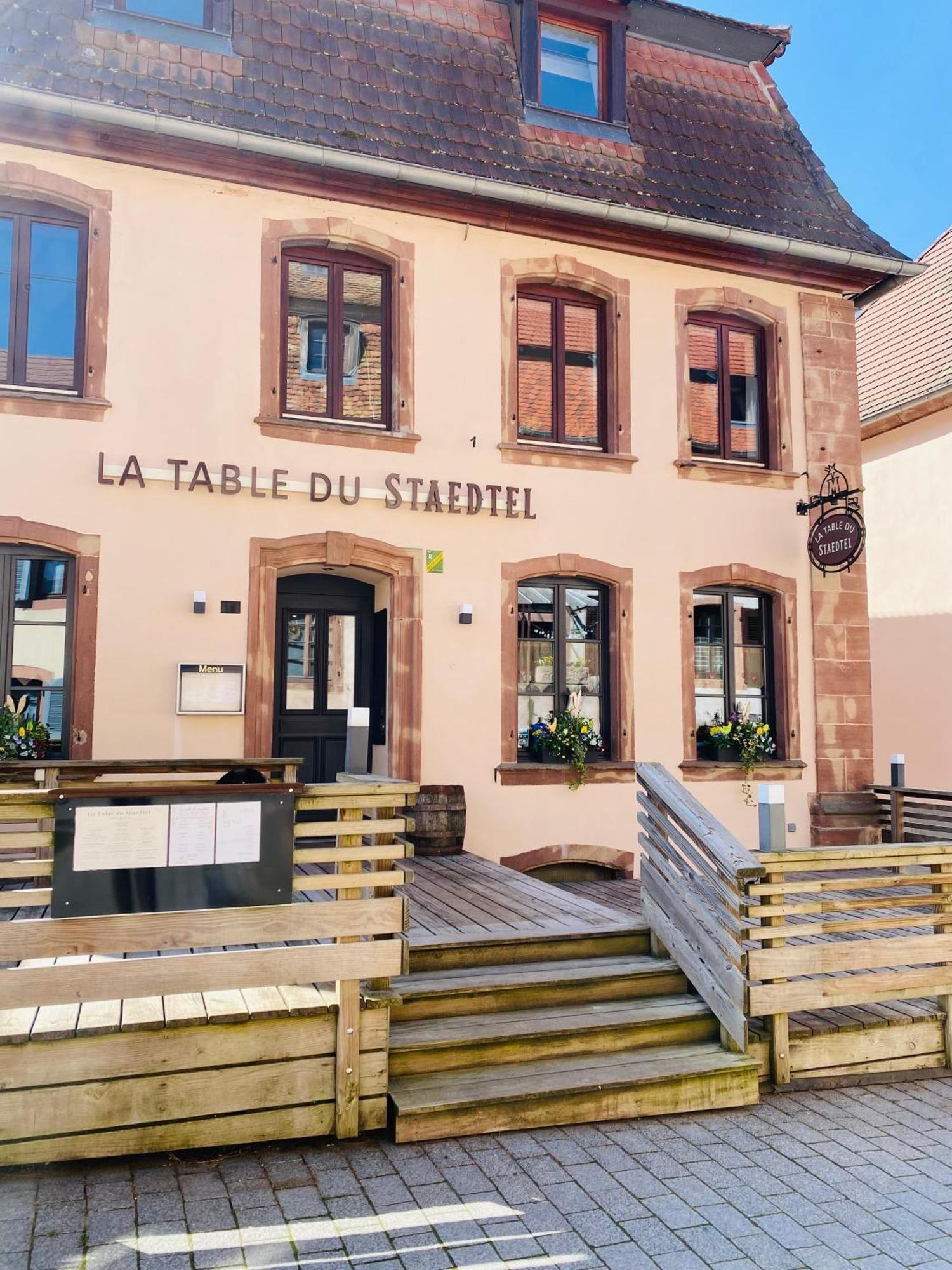 Les Appartements D'Estelle لا بيتيت-بيير المظهر الخارجي الصورة